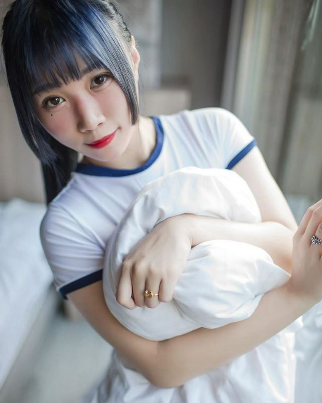 同学的巨乳熟母是妓女_【2023年8月更新】